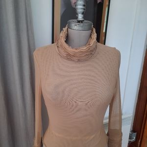 Debbie Shuchat M size top